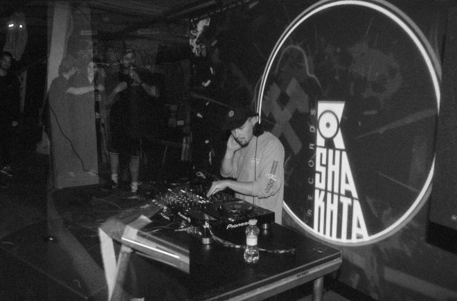 16 SHAKHTA RECORDS ft FROZEN DUBS, ETÁŽ